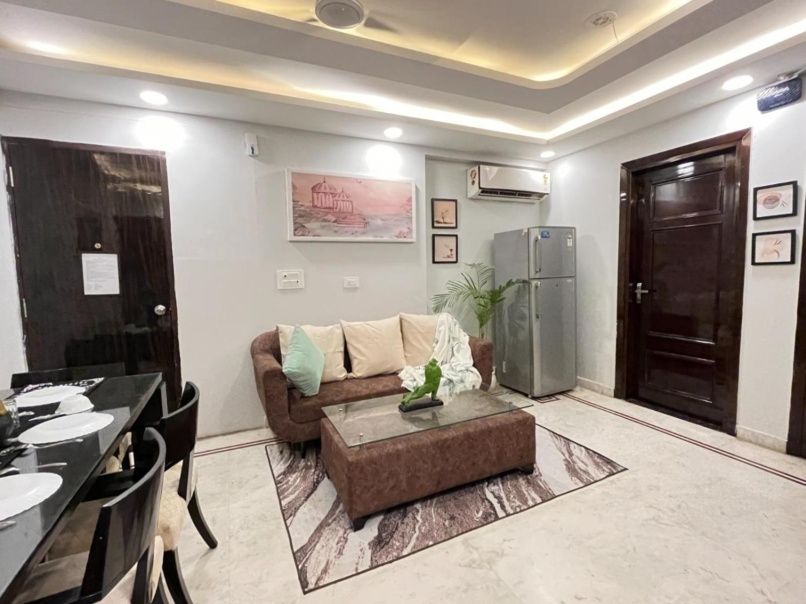Bedchambers Serviced Apartments, Sector 38 Гургаон Екстериор снимка