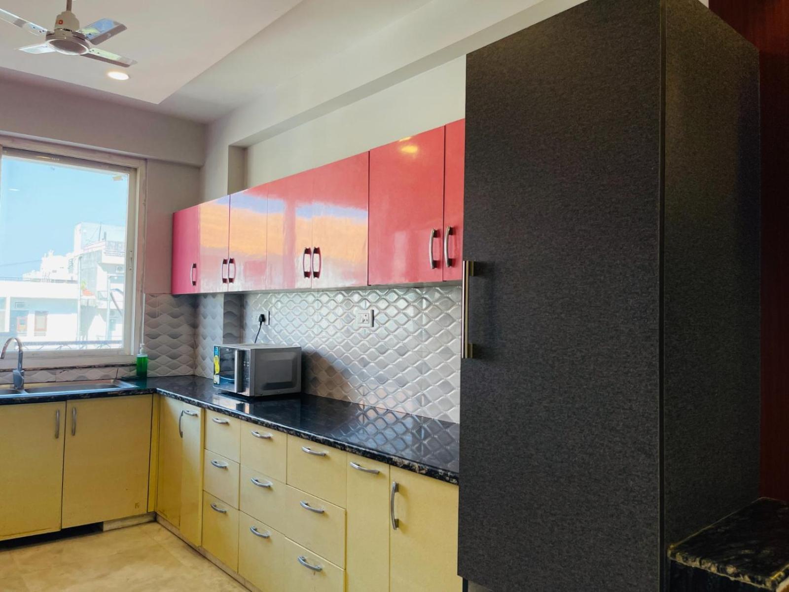 Bedchambers Serviced Apartments, Sector 38 Гургаон Екстериор снимка